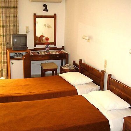 Doxa Hotel Agios Nikolaos  Bagian luar foto