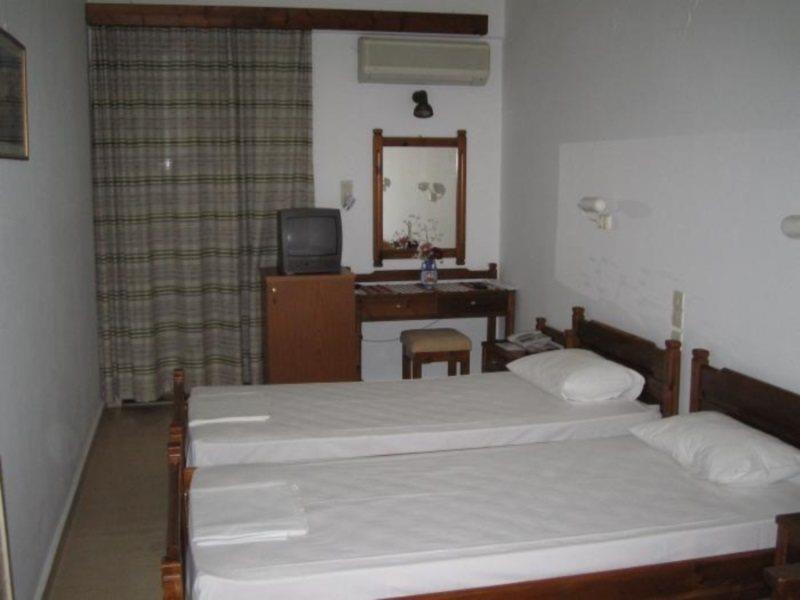 Doxa Hotel Agios Nikolaos  Bagian luar foto