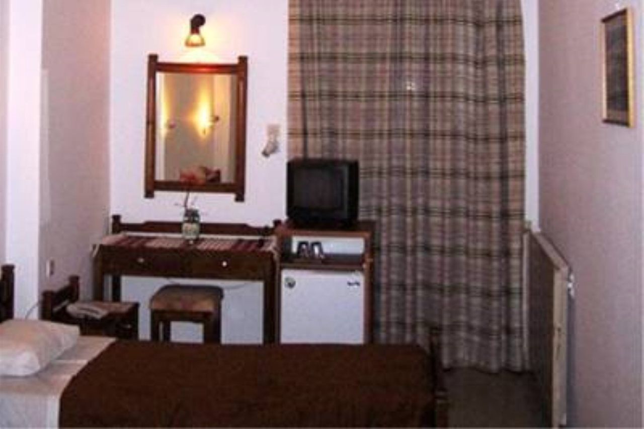 Doxa Hotel Agios Nikolaos  Bagian luar foto